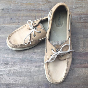Like New Women's Sperry, Intrepid Boat Shoe Size 9